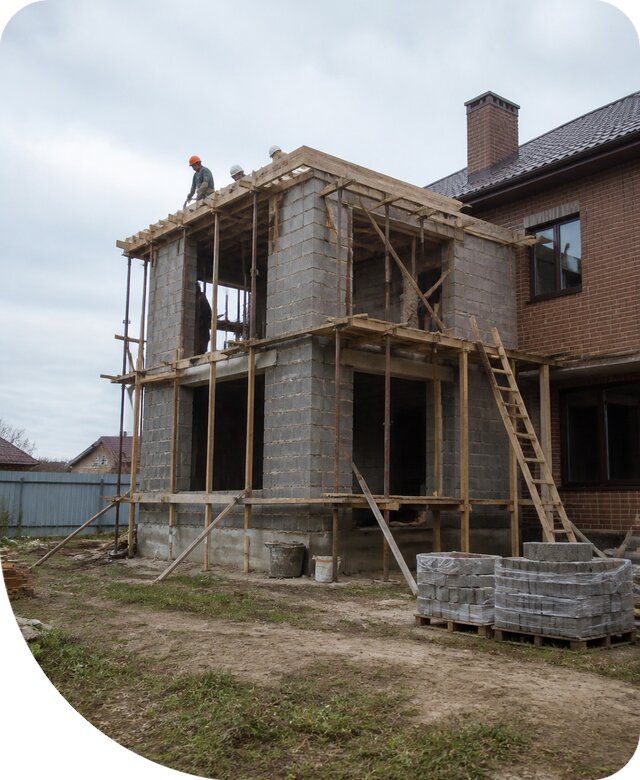 Двухэтажная пристройка в Медногорске строительство и монтаж